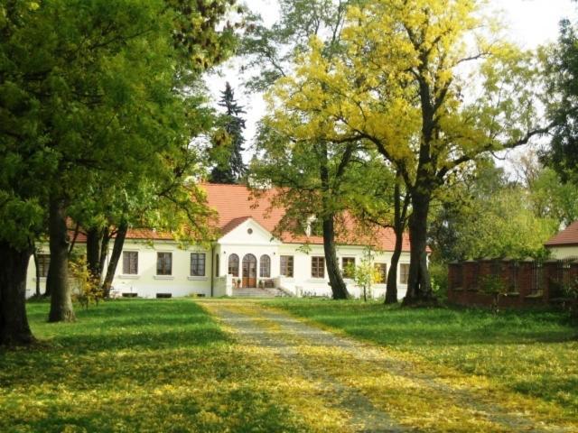 Gospodarstwo Agroturystyczne Dworek Janowicki Kazimierzewo Bagian luar foto